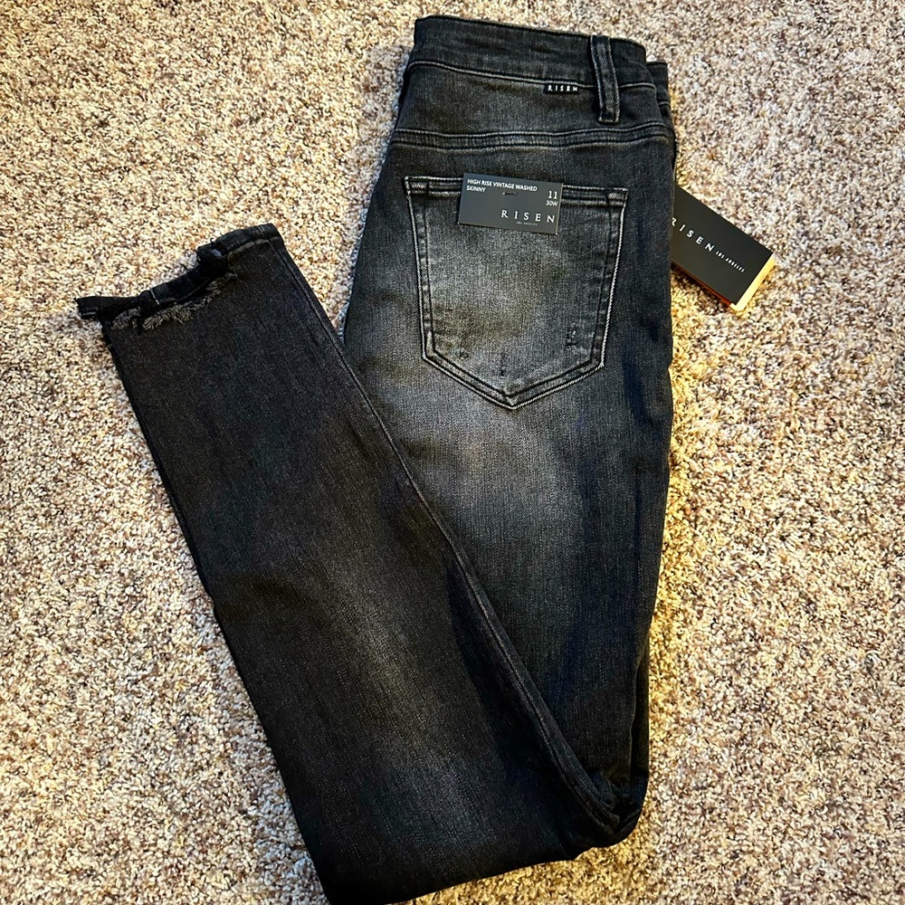 Risen high rise vintage washes skinny denim size 11 - never worn